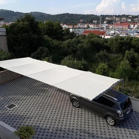 Jadranka - Free Parking And Grill * Jezera