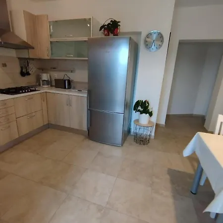 Apartment Jadranka - Free Parking And Grill