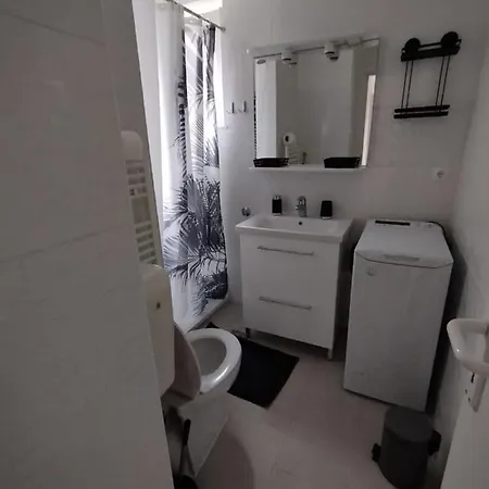 Apartment Jadranka - Free Parking And Grill