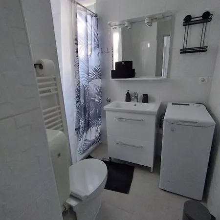 Apartment Jadranka - Free Parking And Grill Jezera