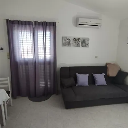 Jadranka - Free Parking And Grill Apartment Jezera