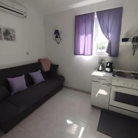Apartment Jadranka - Free Parking And Grill Jezera