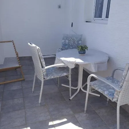 Apartment Jadranka - Free Parking And Grill