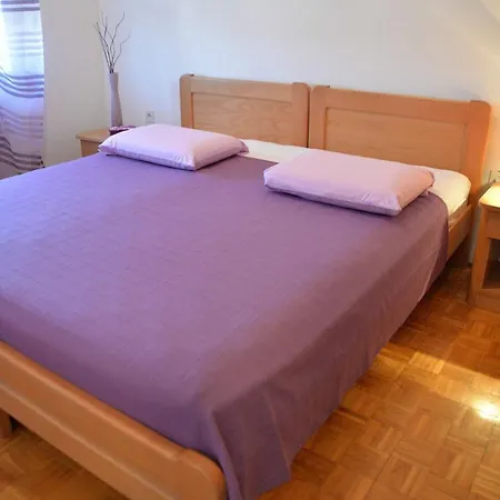 Jadranka - Free Parking And Grill Apartment Jezera